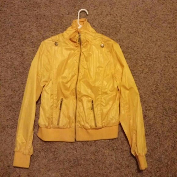 Yellow jacket