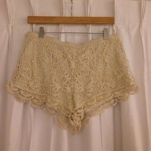 Crochet shorty shorts.