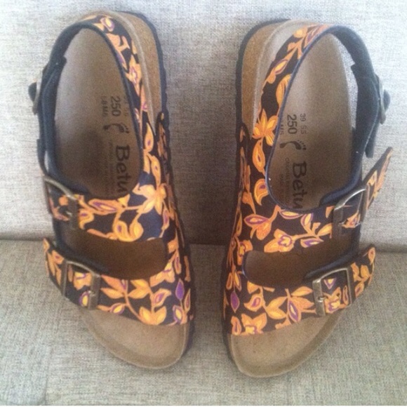 BETULA LICENSED BY BIRKENSTOCK!