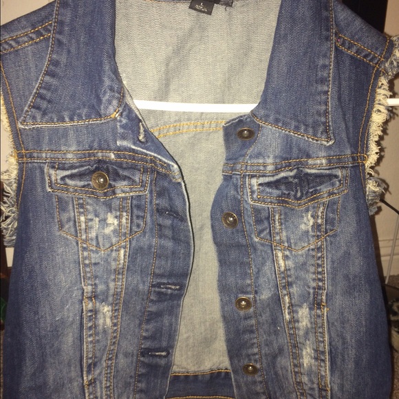 Jeans Vest - Picture 2 of 2
