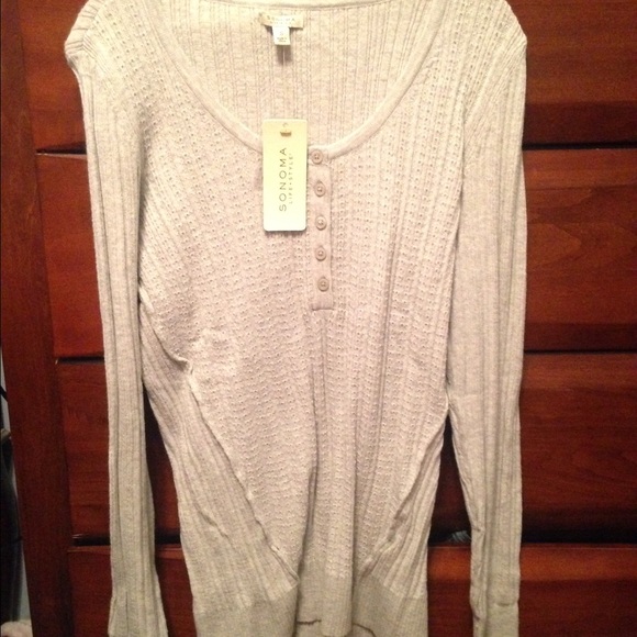 long sleeve shirt.