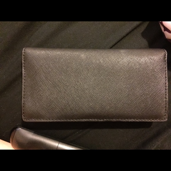 **TRADE ONLY**MK WALLET BLACK - Picture 2 of 4