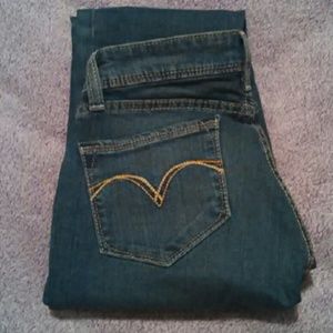 *brand new* skinny Levi jeans