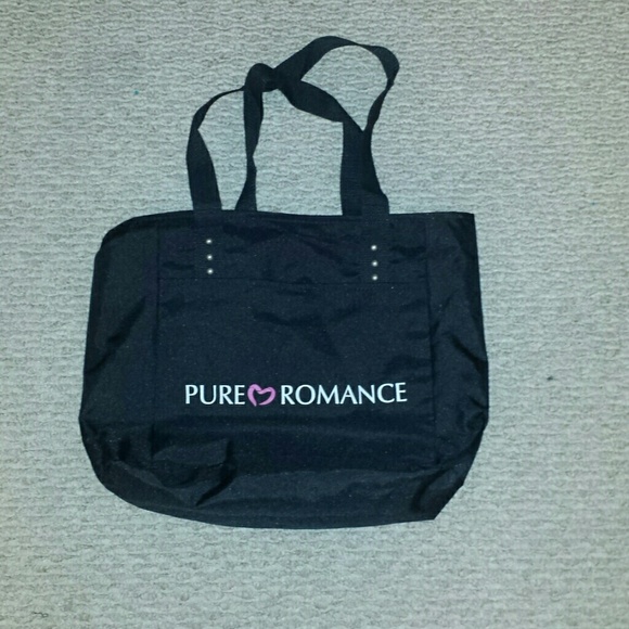 Reversible tote - Picture 2 of 2