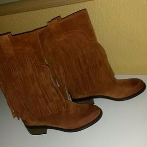 BRAND NEW western Suede Fringe Boots!
