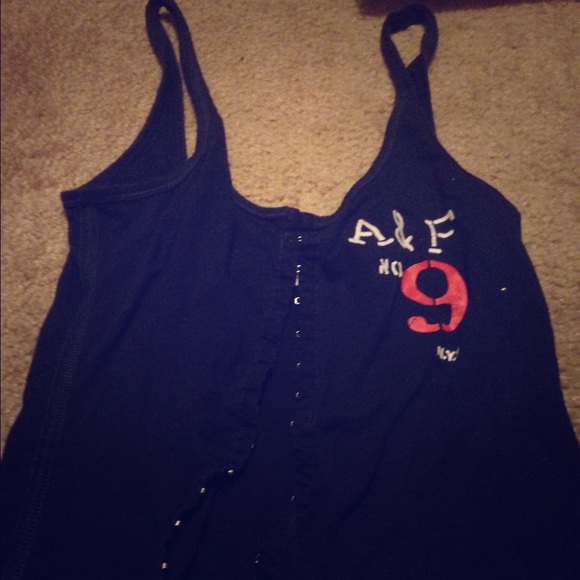 Abercrombie top