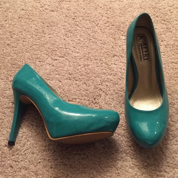 Aqua high heels