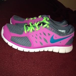 Nike Flex 2013 Run sneakers