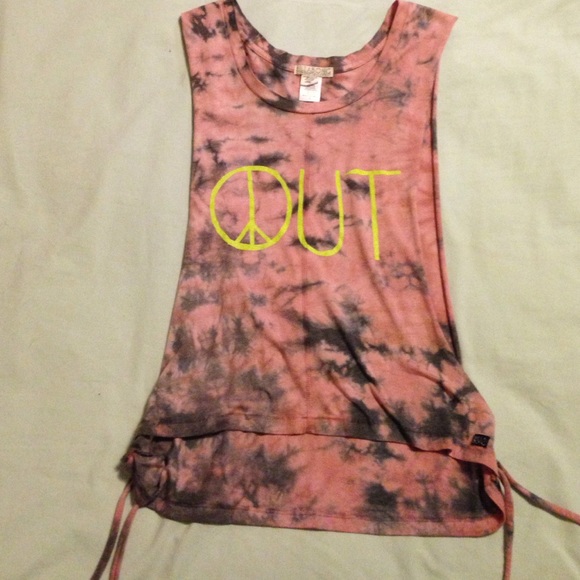 Billabong Tank