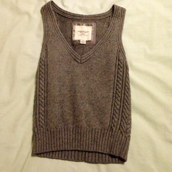 American Eagle Sweater Vest