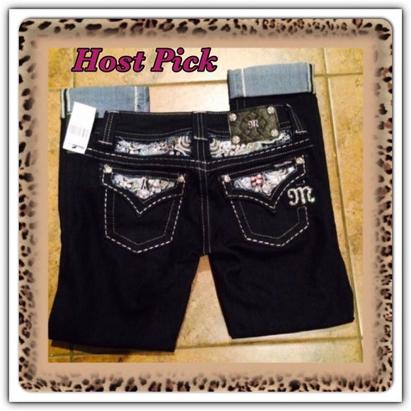 Miss Me Denim - 🌹Host Pick NWT Miss Me Cropped Skinny Jeans 25