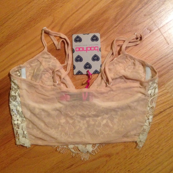Boohoo Nude Scallop Lace Bralette - Picture 3 of 3