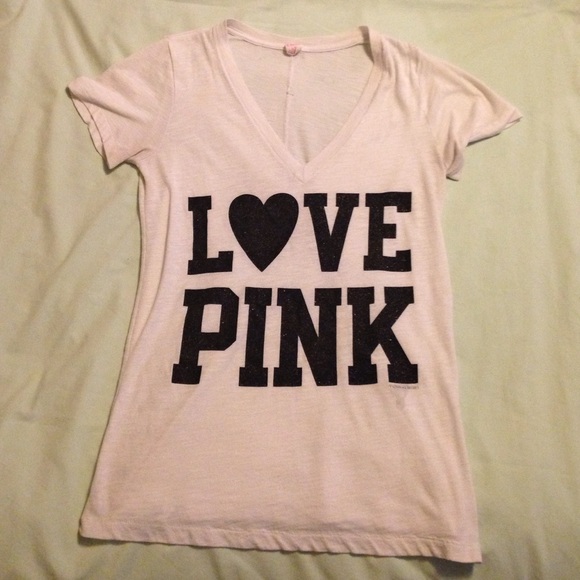 VS Pink V-Neck Tee