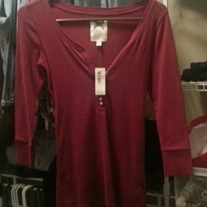 GILLY HICKS Sydney/Abercrombie's other Co. Henley