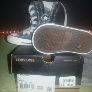Converse infants