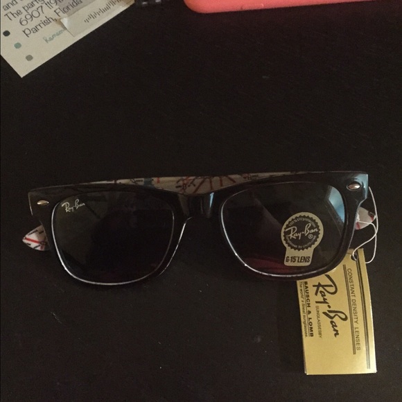 Ray ban style sunglasses