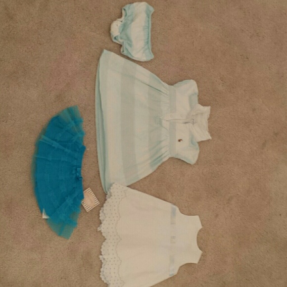 Baby clothes