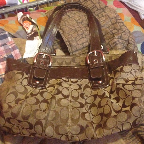 Coach tote. Is for sale. Just message me