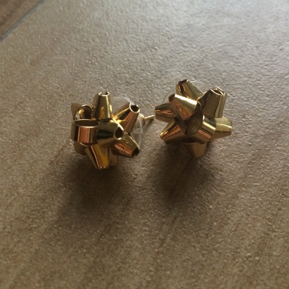 NWOT Kate Spade Bow Studs