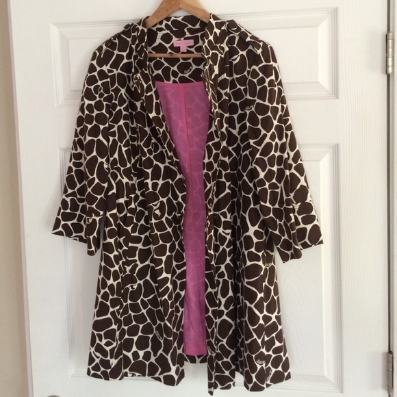 Lilly Pulitzer giraffe print lightweight jacket