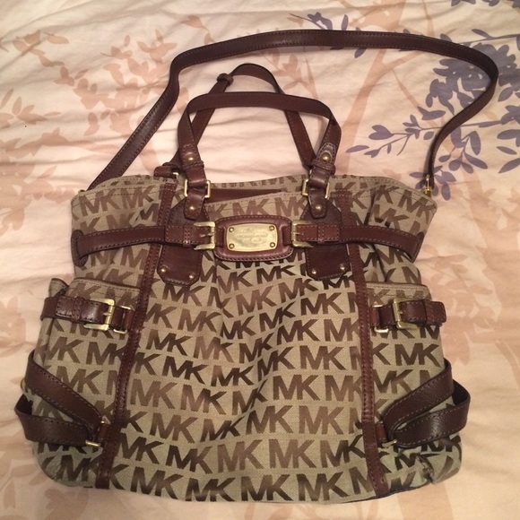 Brown Michael Kors MK purse