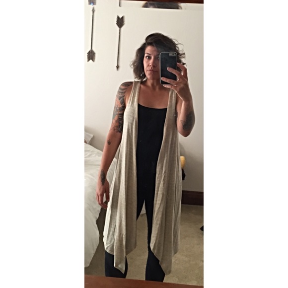Spring Throw Cardigan - Picture 3 of 4