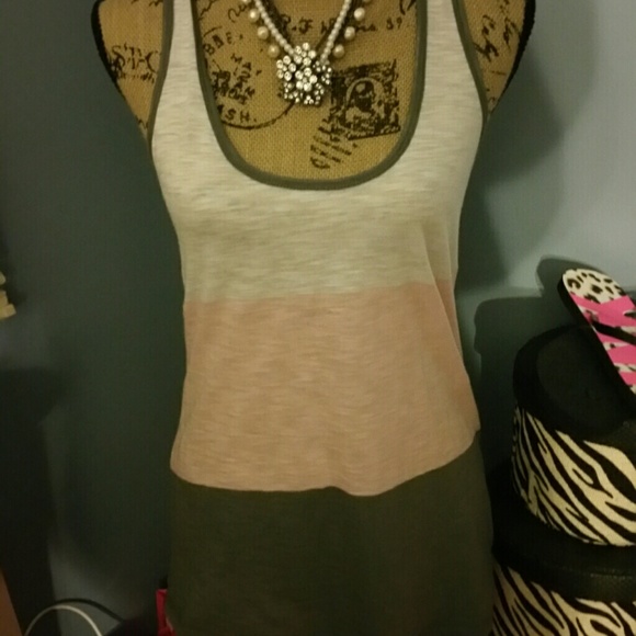 Nwt tank
