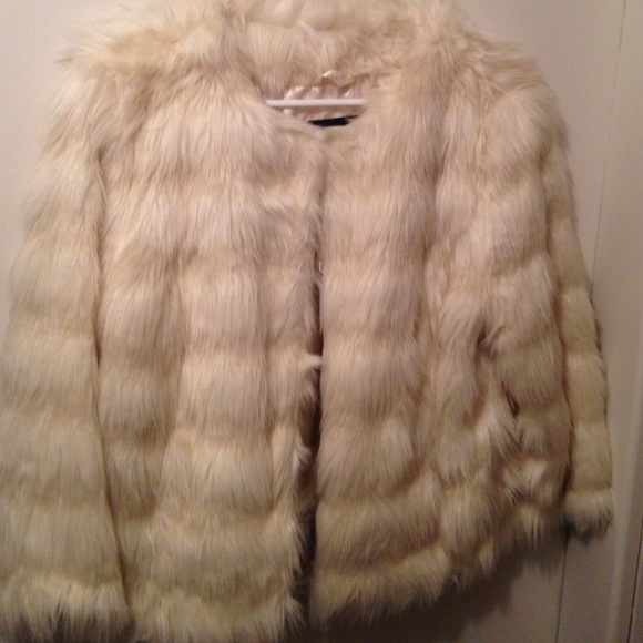 Mossimo Supply Co. Jackets & Blazers - Faux Fur Crop Jacket