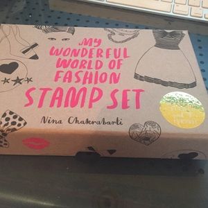 Cute fashionable stamp set!
