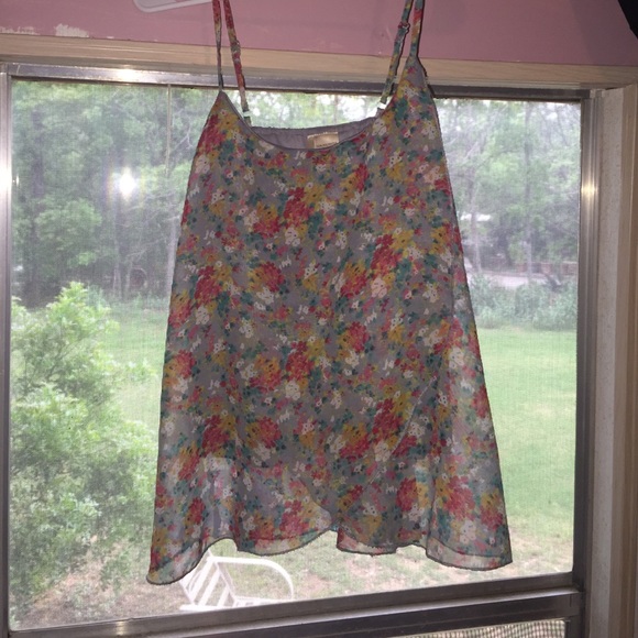 cute floral dressy top - Picture 1 of 2