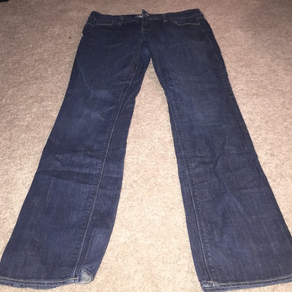 American Eagle sz 10 dark wash jeans straight leg
