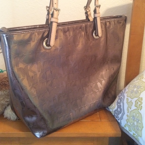 Michael Kors bag