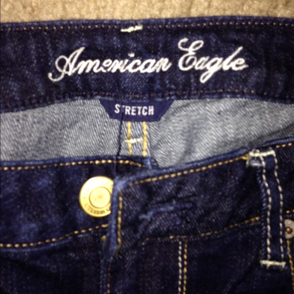 Distressed jeans - Picture 2 of 4