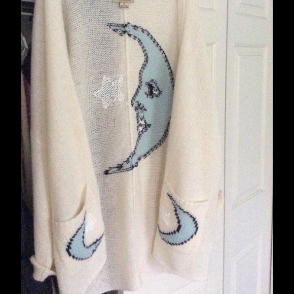 WILDFOX Moon and Stars Cardigan **SOLD** - Picture 3 of 4