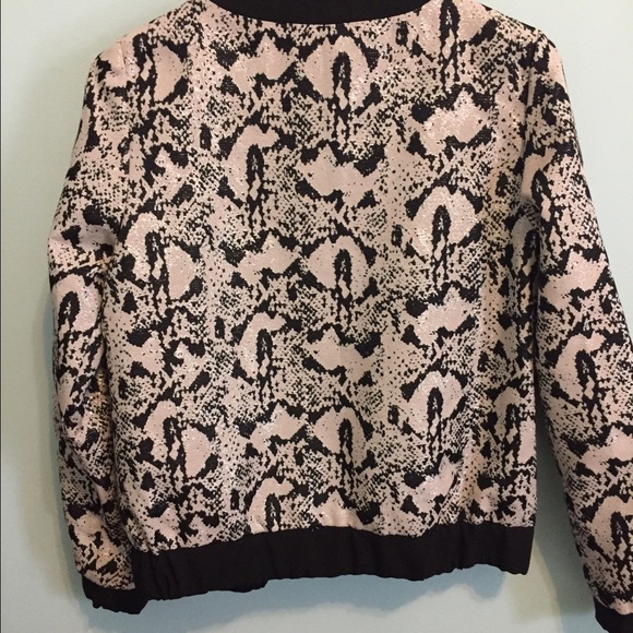 Jacket - Picture 3 of 3