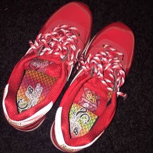 New balance shoes