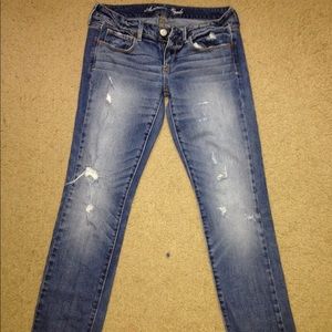American Eagle distressed jeans