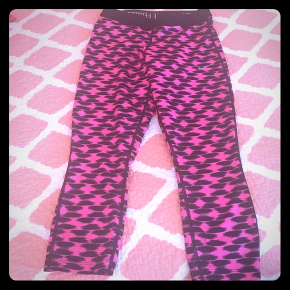 Nike Dri-Fit leggings -mid length
