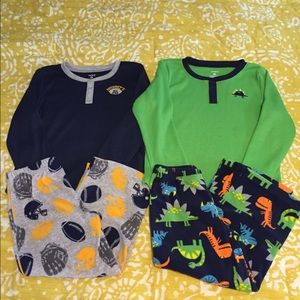 2 Toddler boys 4t pj sets
