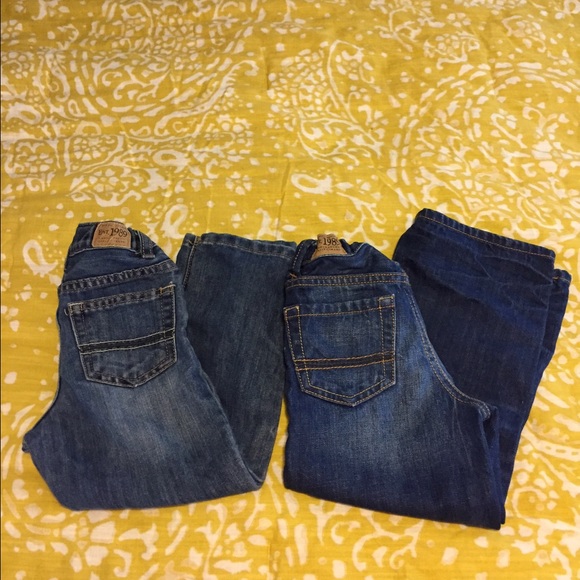 2 Toddler boys jeans 4t