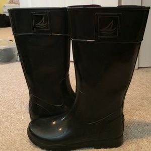 Sperry rain boots