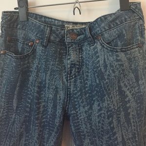 Free People Blue Designed Jeans