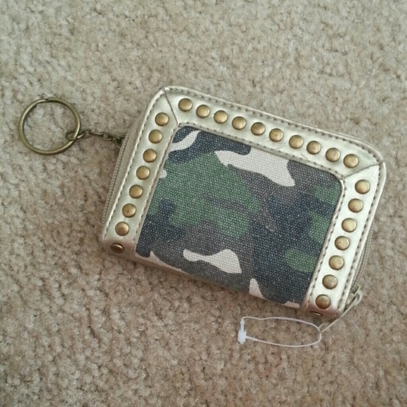 CAMO purse