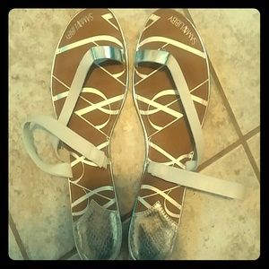 Sam&Libby Sandals