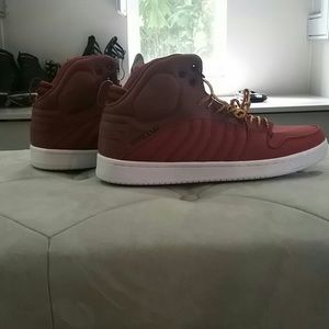 Mens basketball shoes BRAND NEW