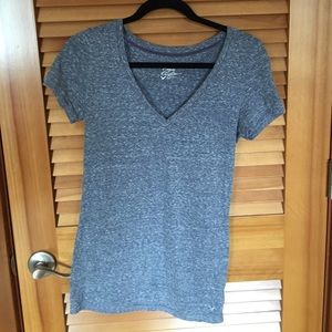 American eagle gray v neck