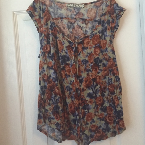 Nordstroms Romantic Roses Top