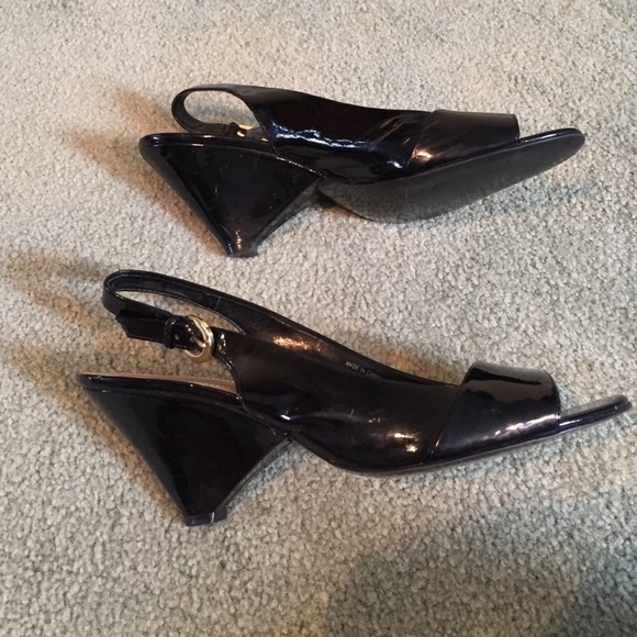 Sz10 tahari patent shoe - Picture 4 of 4