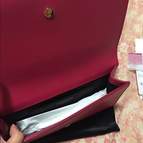 YSL clutch - Picture 2 of 4