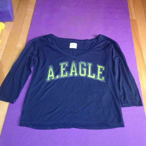 American Eagle Navy and yellow crop top